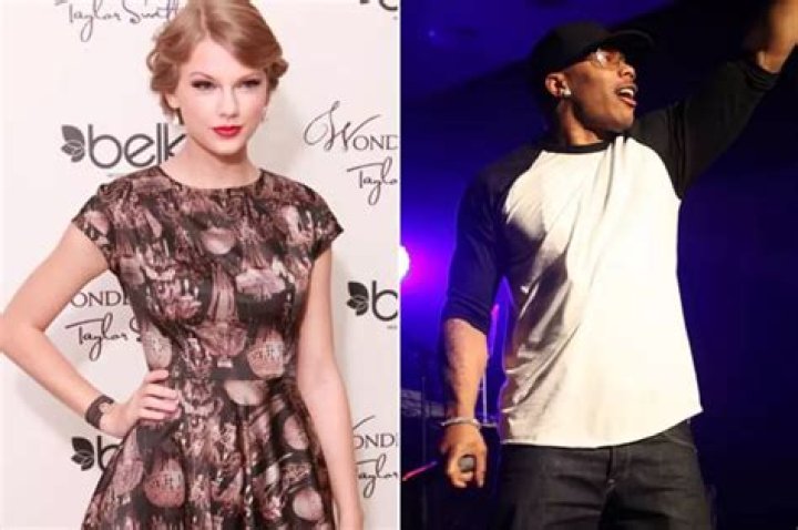 taylor-swift-performs-with-nelly-ftr