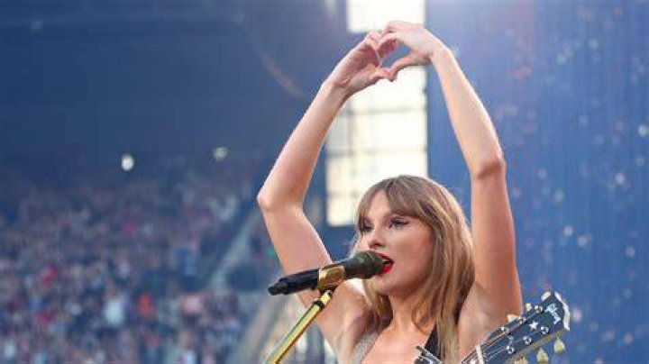 Taylor Swift Stunned By Chance The Rapper