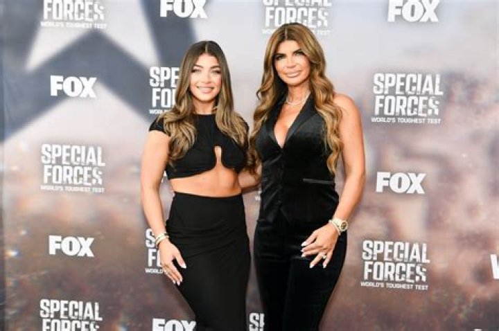 Teresa Giudice & daughters