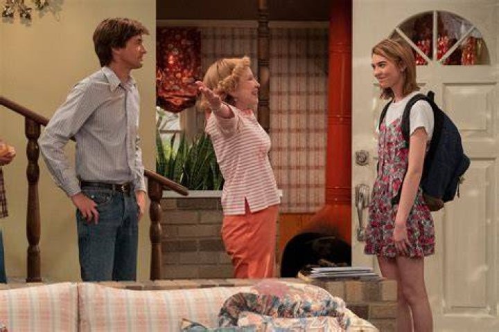 That &lsquo;90s Show. Callie Haverda as Leia Forman in episode 102 of That &lsquo;90s Show. Cr. Courtesy of Netflix &copy; 2022