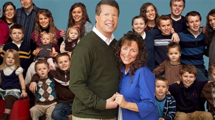 The Duggars: Photos Of The Family & Their Scandals