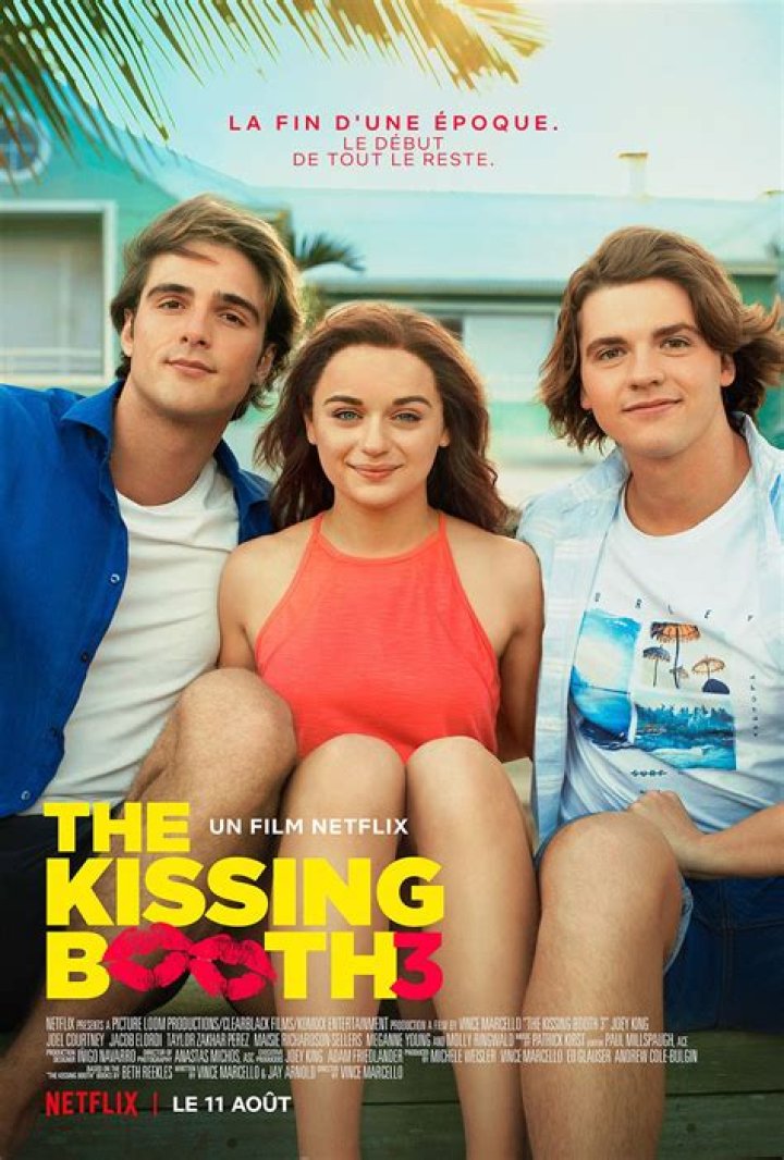 THE KISSING BOOTH 3 (2021) Jacob Elordi as Noah and Joey King as Elle. Cr: Marcos Cruz/NETFLIX