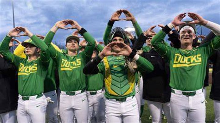 The Oregon Ducks Celebrate