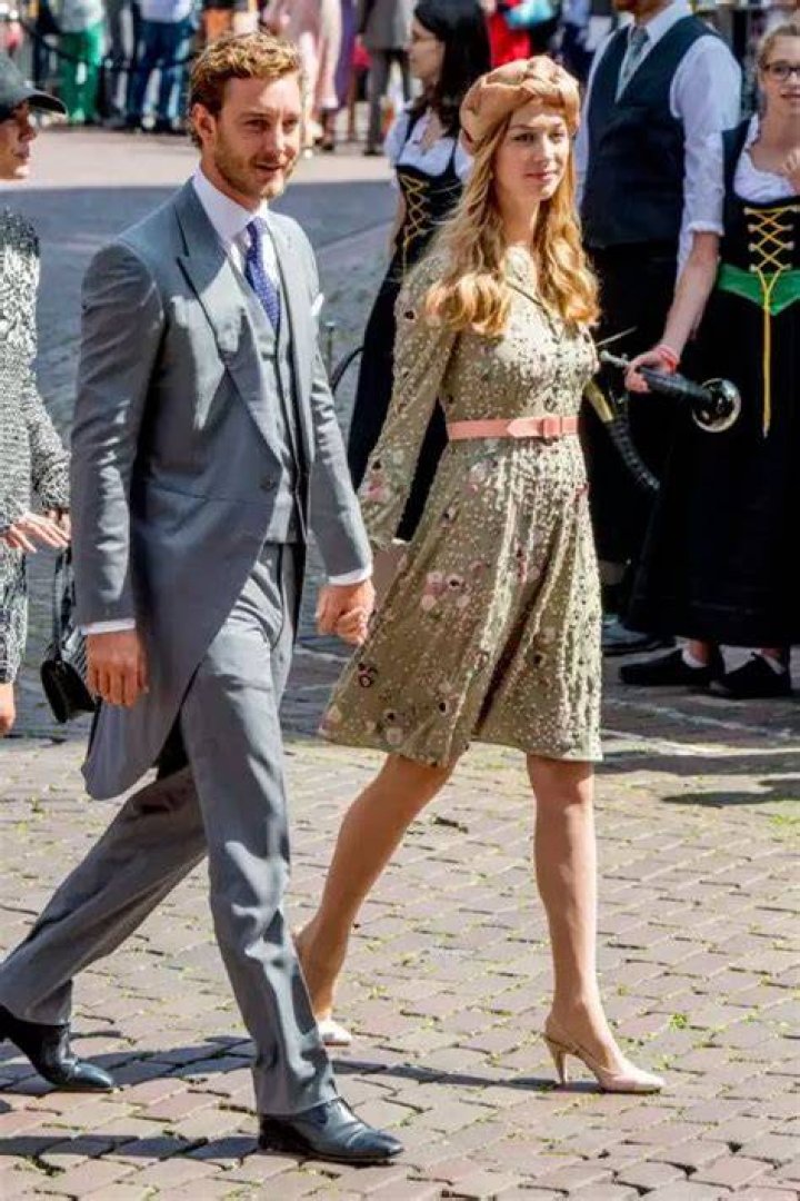 The royal couples walking in Windsor