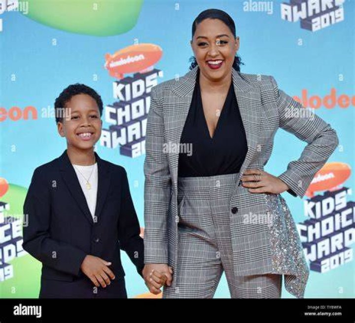 tia-mowry-hardrict-kids-choice-sports-awards-2014
