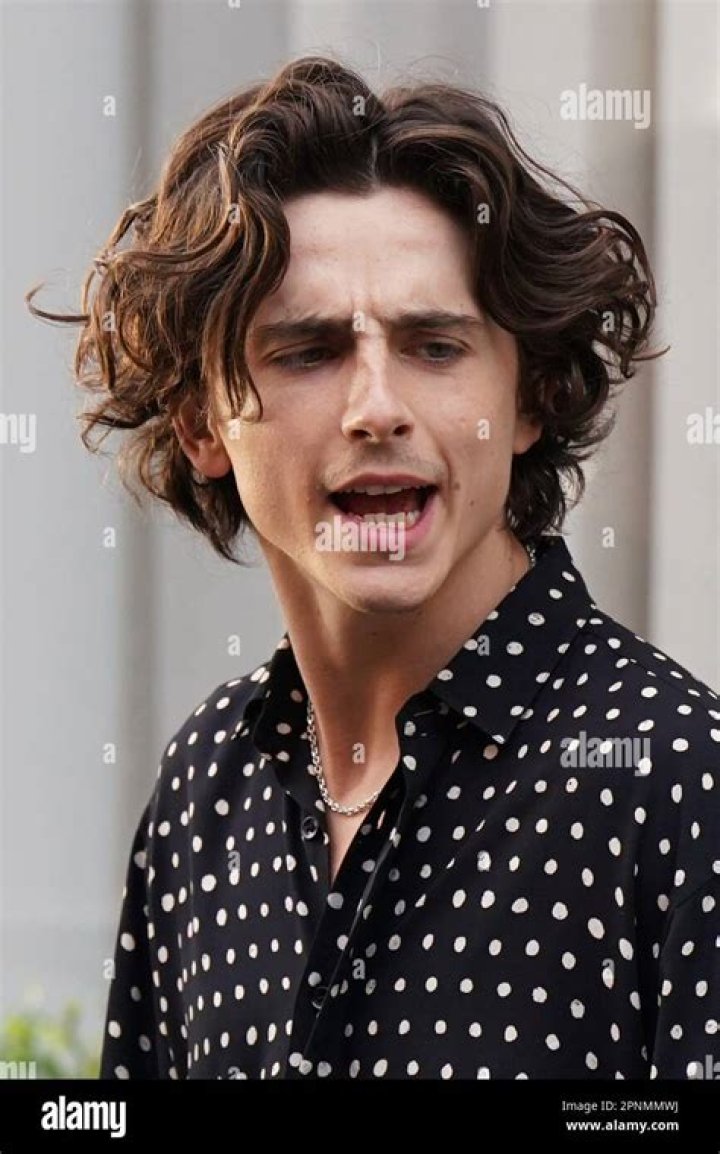 Timothee Chalamet films a Chanel commercial wearing all black in New York City Pictured: Timothee Chalamet Ref: SPL5538726 190423 NON-EXCLUSIVE Picture by: Christopher Peterson / SplashNews.com Splash News and Pictures USA: +1 310-525-5808 London: +44 (0)20 8126 1009 Berlin: +49 175 3764 166 World Rights
