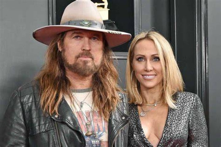 Tish Cyrus and Billy Ray Cyrus 'The Spy Next Door' Film Premiere, Los Angeles, America - 09 Jan 2010