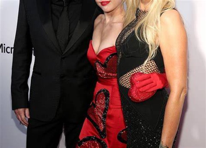 Tish Cyrus nip slip
