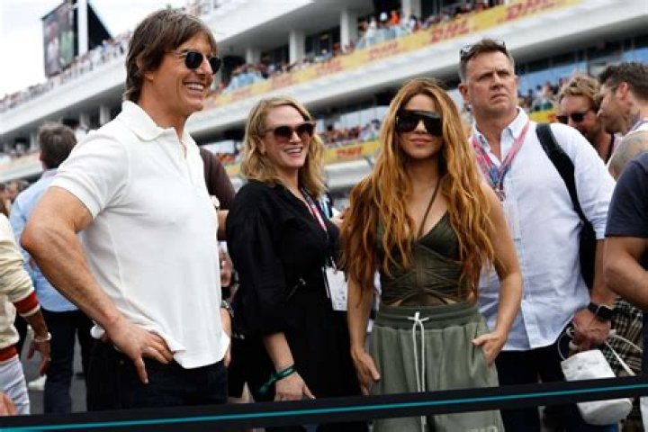 Tom Cruise and Shakira on the starting grid during the Formula 1 Crypto.com Miami Grand Prix 2023, 5th round of the 2023 Formula One World Championship from May 05 to 07, 2023 on the Miami International Autodrome, in Miami Gardens, Florida, United States of America - Photo DPPI F1 - MIAMI GRAND PRIX 2023 - RACE, , Miami Gardens, Etats-Unis - 07 May 2023
