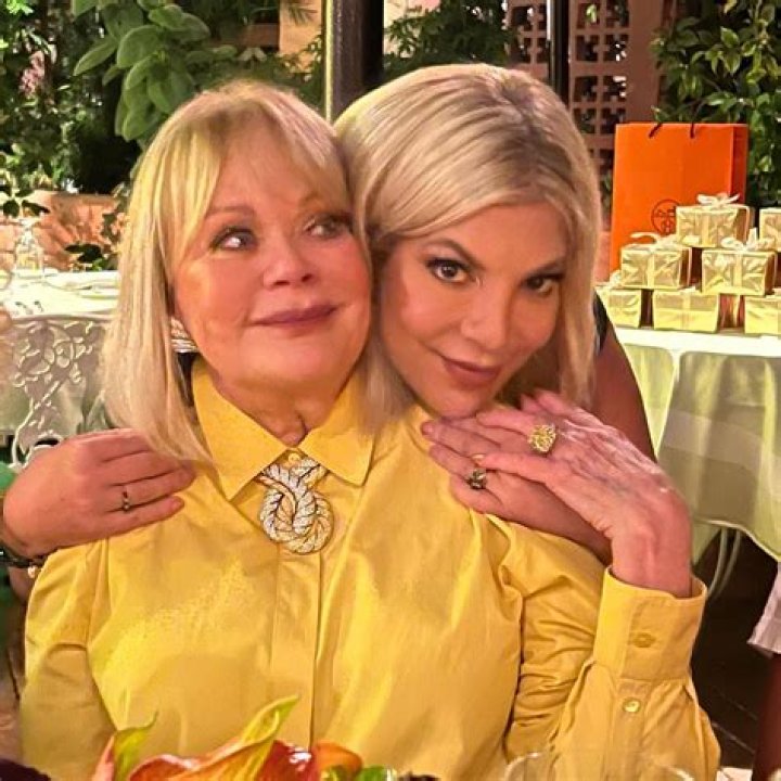 Tori Spelling Celebrates Mom Candy&rsquo;s Birthday With Cute Photos