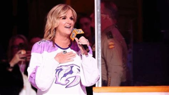 trisha-yearwood-national-anthem-nashville-predators-game-ftr