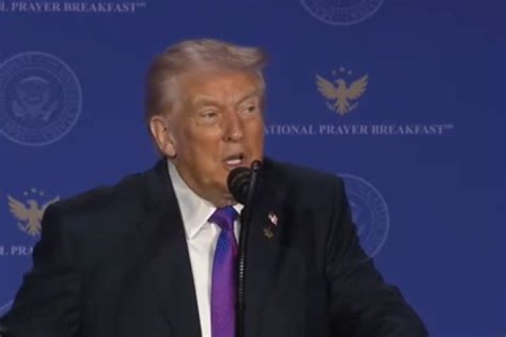 trump-prayer-service-2