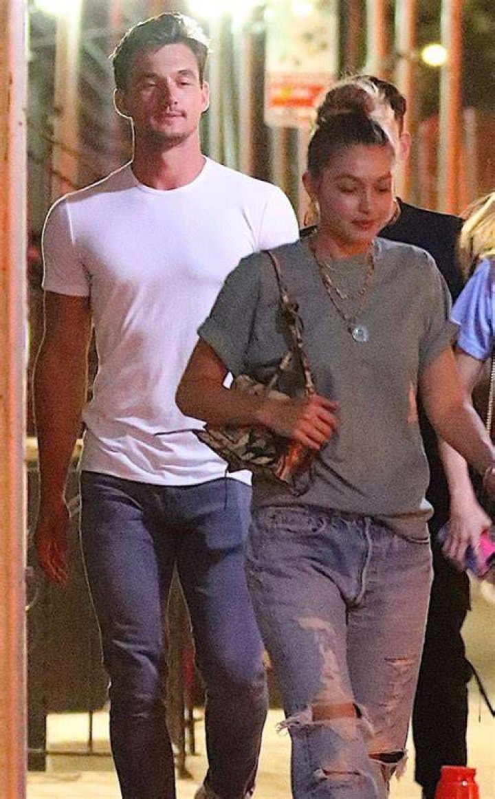 Tyler Cameron Gigi Hadid