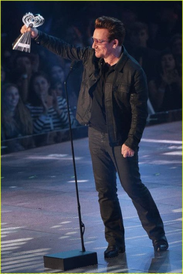 u2-iheartradio-music-awards-2016-ftr