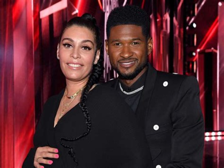 Usher, Jenn Goicoechea