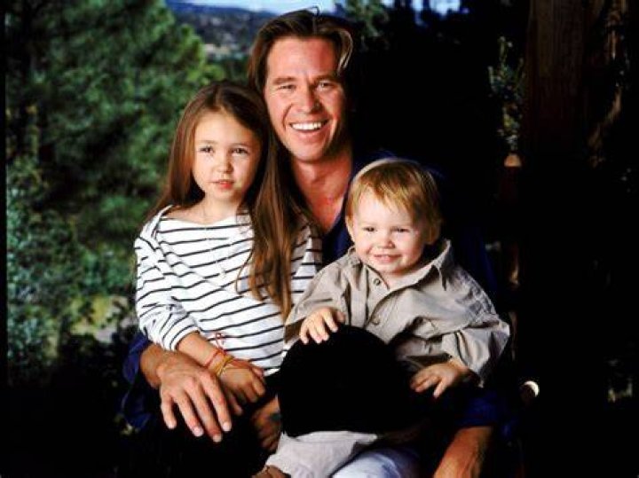 Val Kilmer & Family &mdash; Photos Of The &lsquo;Top Gun&rsquo; Actor With His Ex-Wife & Two Kids