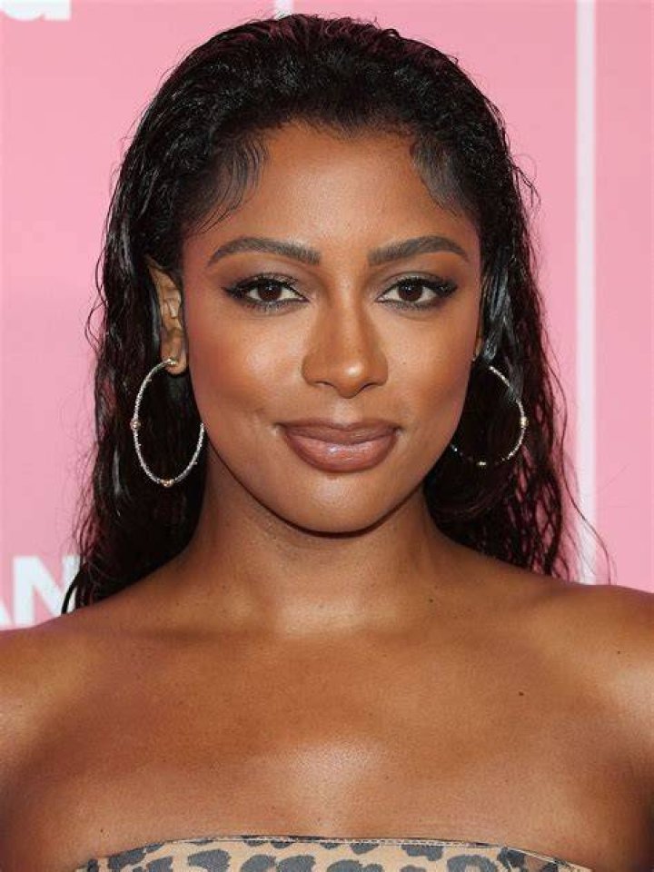 Victoria Mon&eacute;t