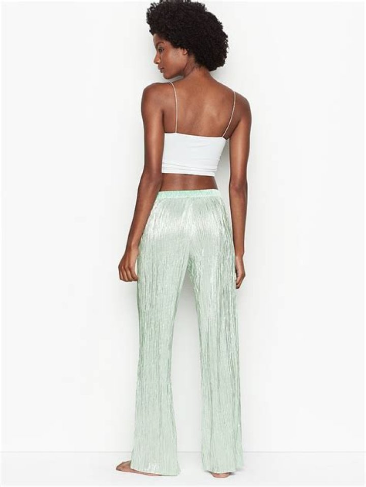 Victoria&rsquo;s Secret Shine Pleat Kimono, $39.50