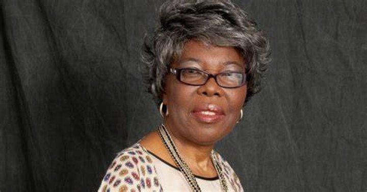 Voletta Wallace, T'yanna Wallace, C.J. Wallace