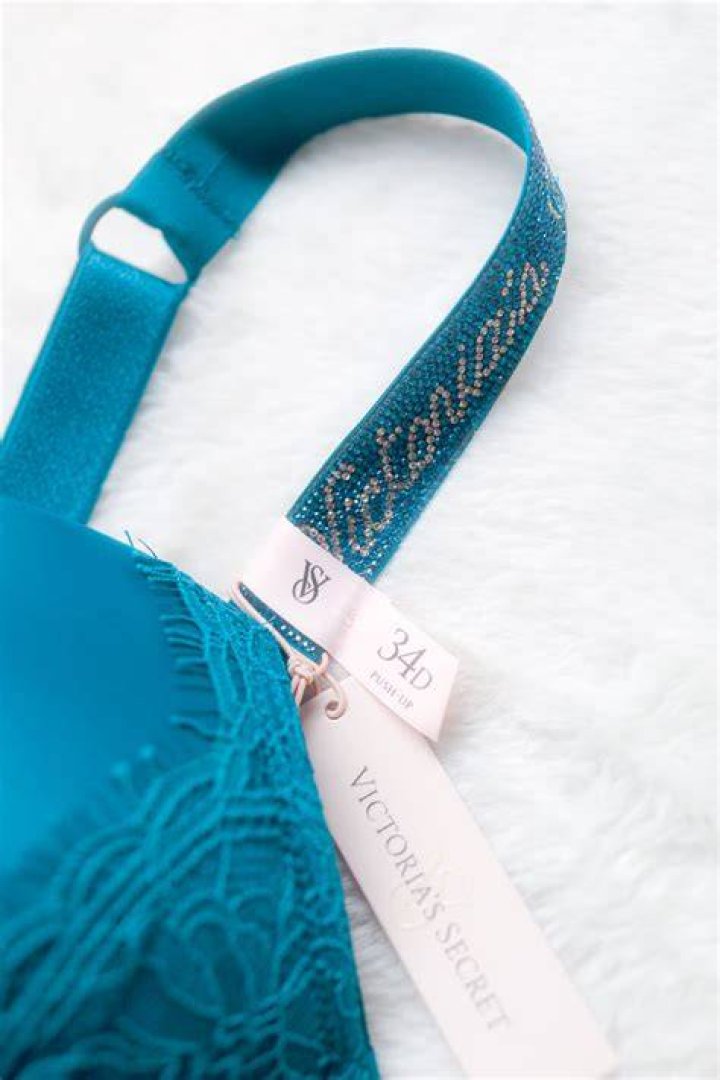VS Very Sexy Embellished Strap Push-Up Bra and Bow Thong Panty