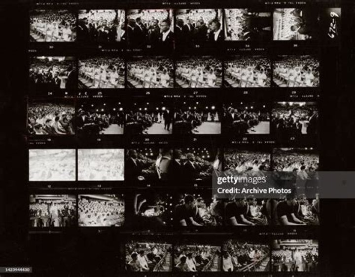 Washington, D.C.: 1961 First official White House photograph of Mrs. John F. Kennedy, VARIOUS
