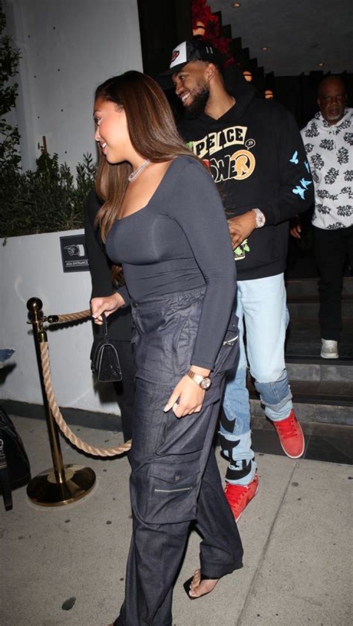 West Hollywood, CA - Jordyn Woods and Karl-Anthony Towns grab a late dinner at Lavo in West Hollywood. Pictured: Jordyn Woods, Karl-Anthony Towns BACKGRID USA 19 MAY 2023 USA: +1 310 798 9111 / UK: +44 208 344 2007 / *UK Clients - Pictures Containing Children Please Pixelate Face Prior To Publication*