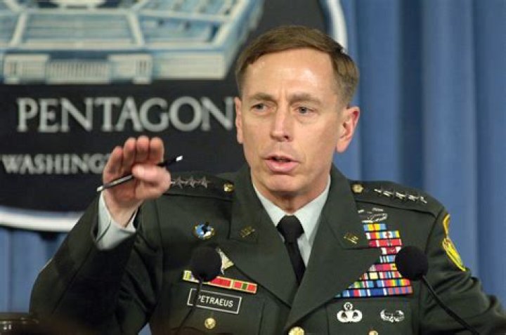 Who Is David Petraeus