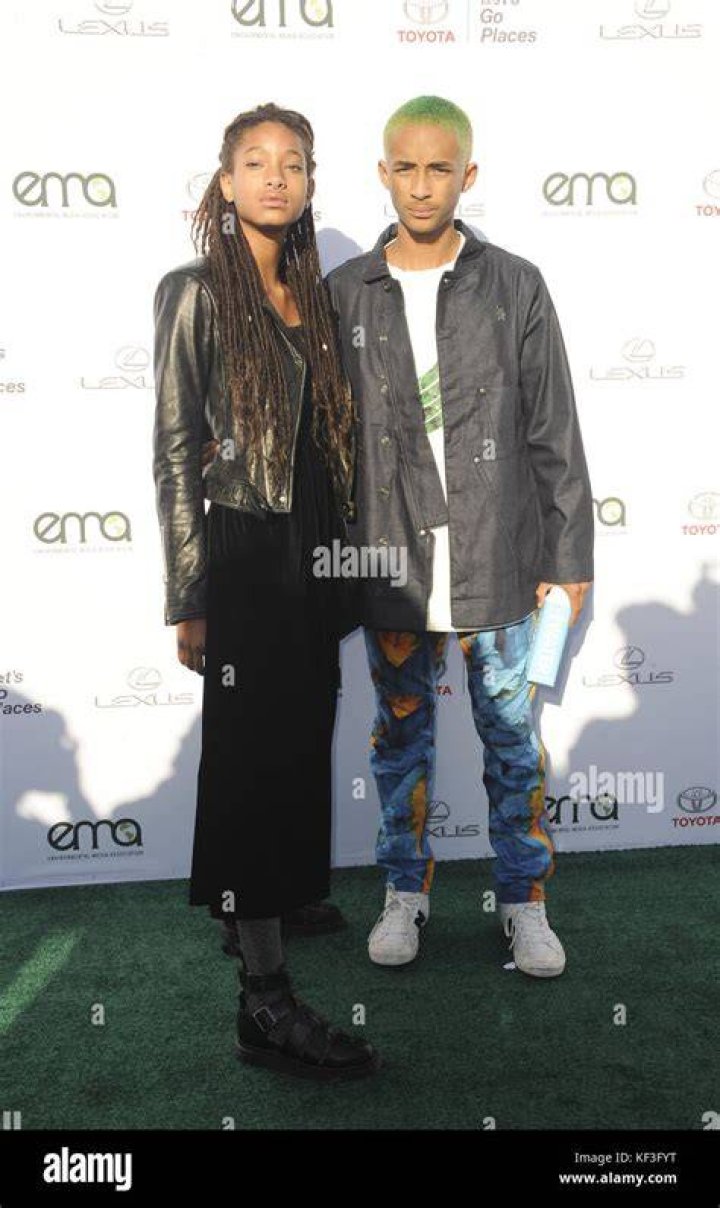 Willow Smith at EMA Awards