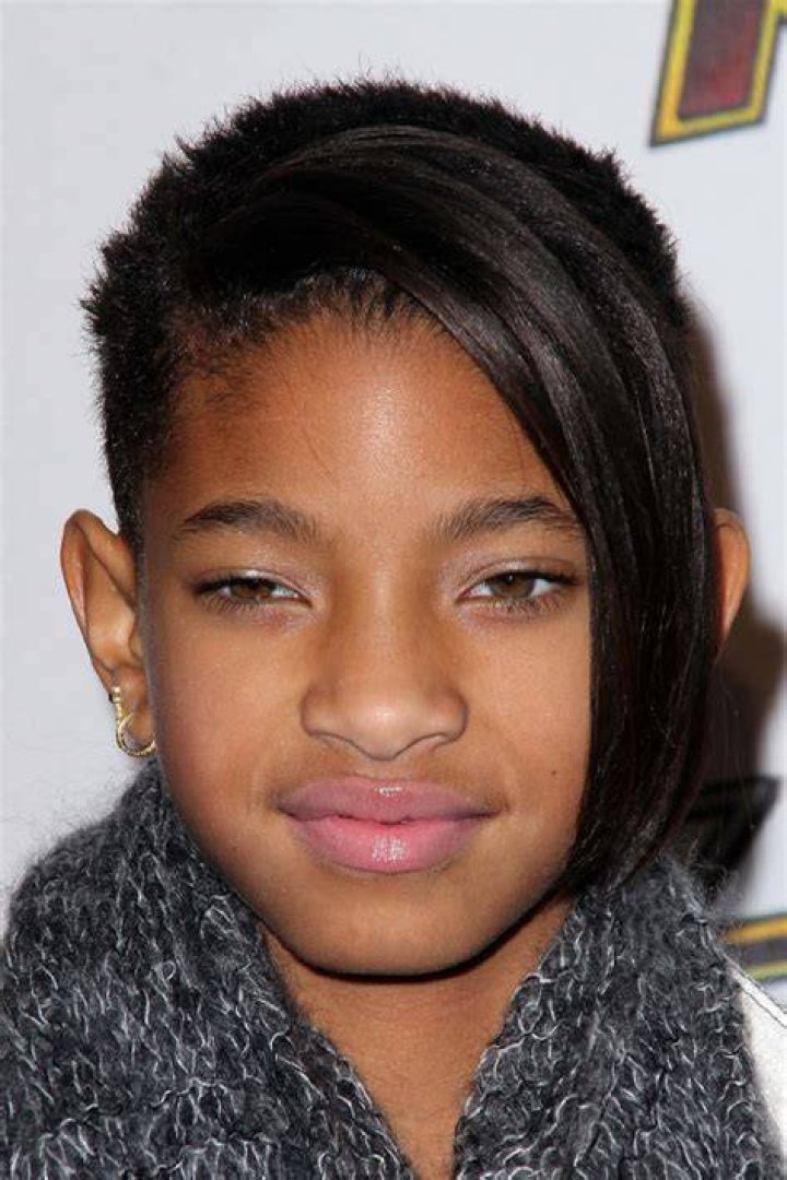 Willow Smith With Straight Hair