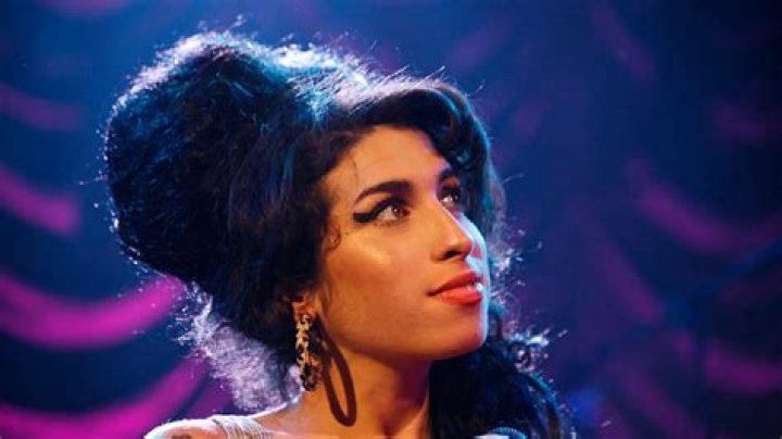 072611_winehouse_remembered_FP_7643470_BIG_Osbourne_Kelly_02_04