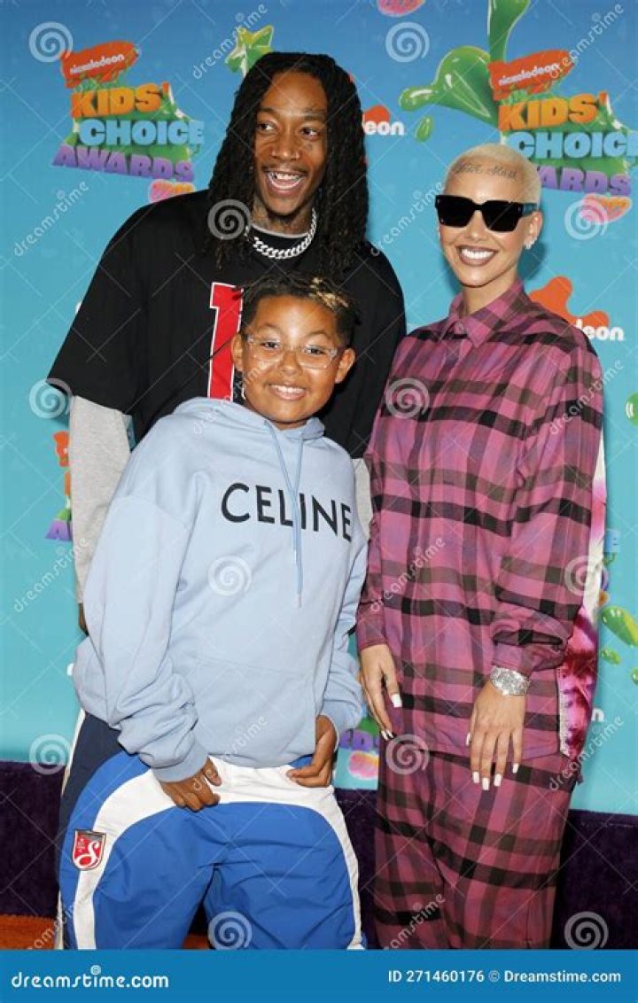 wiz-khalifa-Sebastian-Taylor-Thomaz-teen-choice-awards-2015