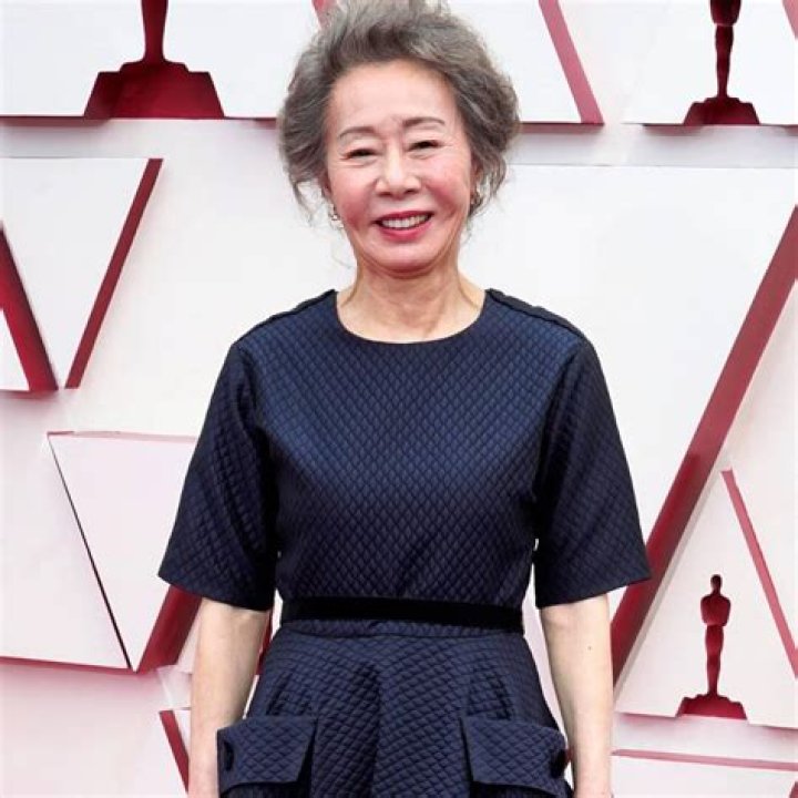 Yuh-Jung Youn