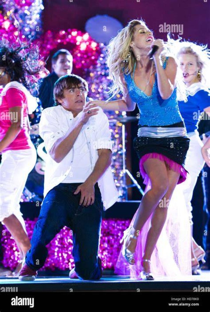 Zac Efron & Ashley Tisdale
