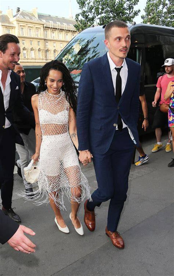 Zoe Kravitz Karl Glusman Pre-Wedding Dinner Party Pics